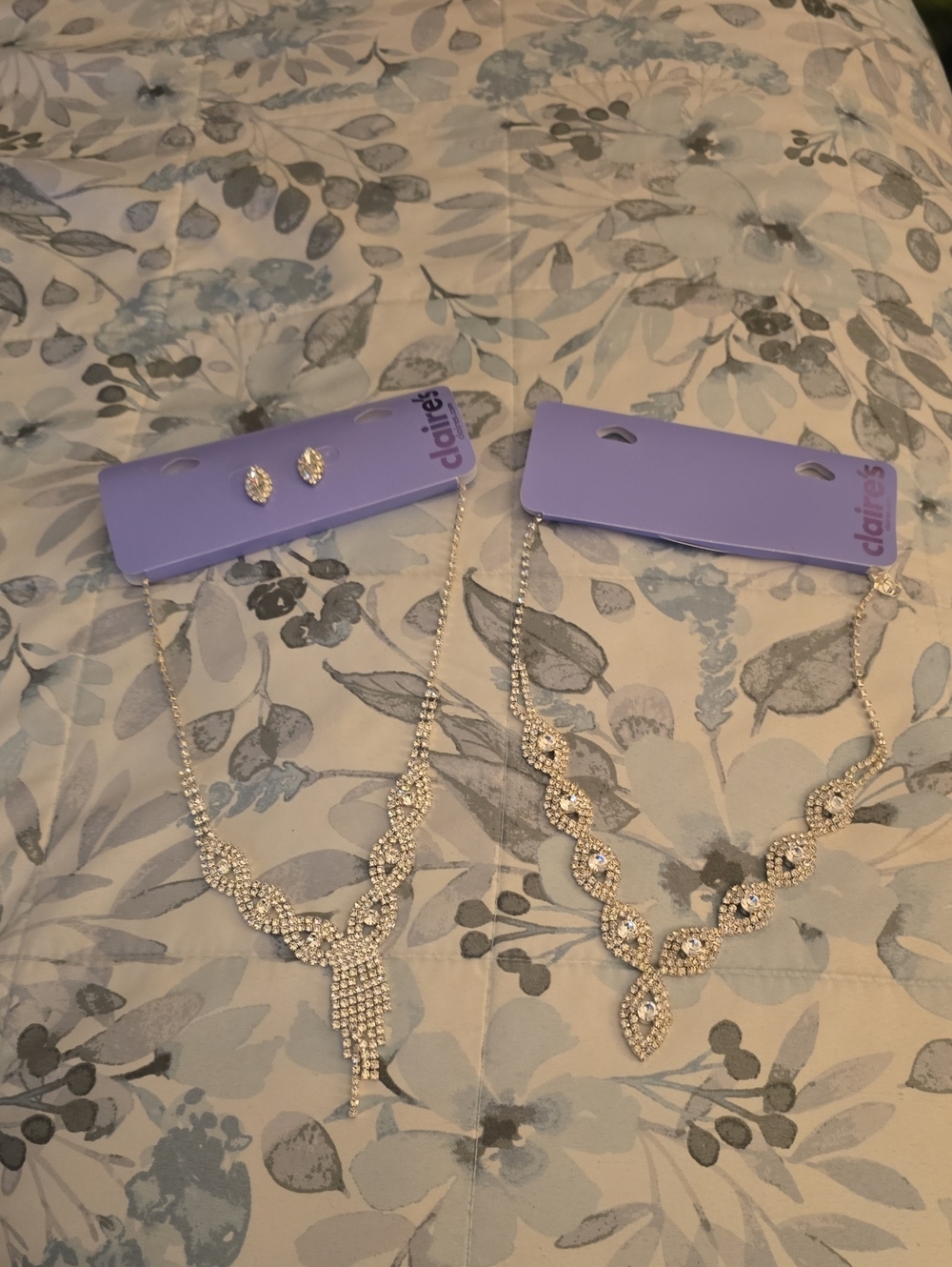 Claire's Silver Rhinestone Necklace Set with Stud Earrings
